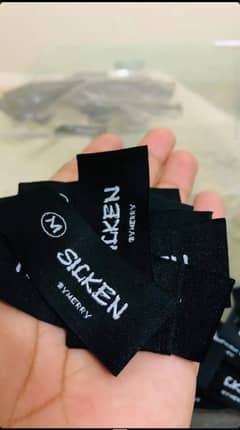 Woven labels