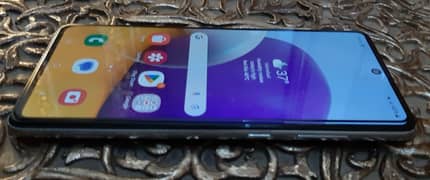 Samsung Mobile A72