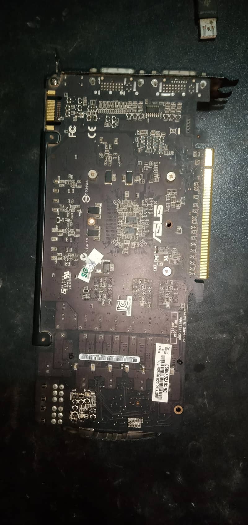 Nvidia GeForce GTX 560 1gb DDR5 256 bit gaming graphics card 3