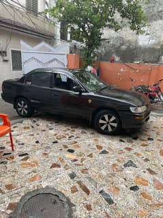 Toyota corolla 2001 manual . for contact 03425392029