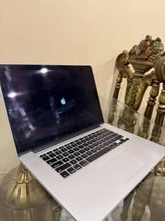 mackbook pro A1398 (2015)