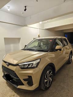 very good car bay and drive