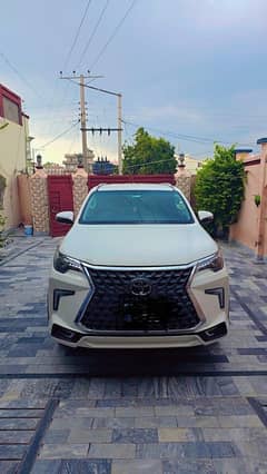 Toyota Fortuner Sigma Diesel