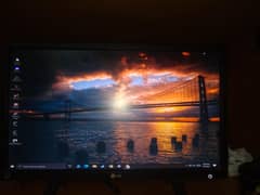 LG flatron e2411 slightly used