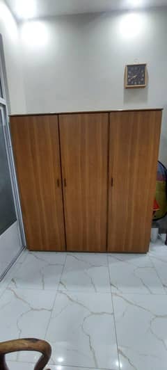 3 door Wardrobe