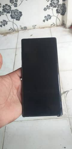 Note 10 pluse . . . Samsung