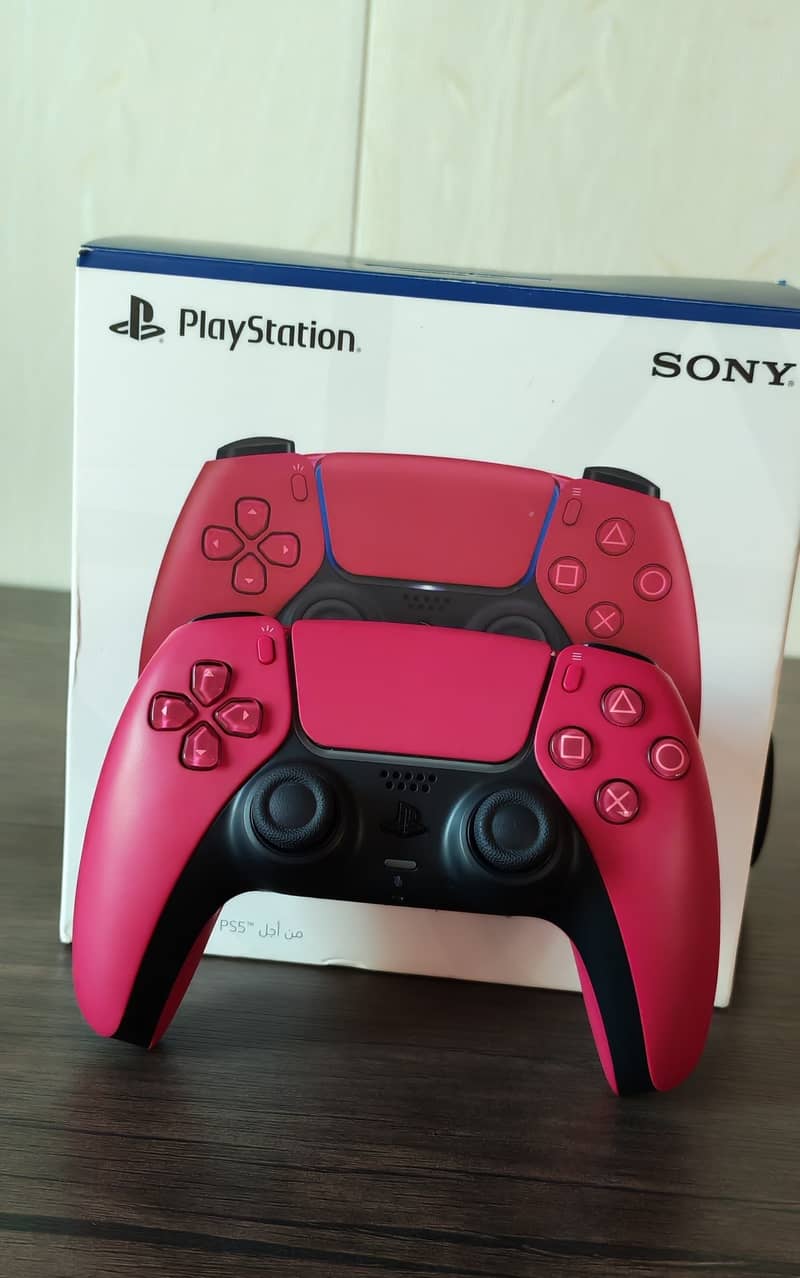 Ps 5 Controller , Playstation 5 Controller in Red . 1