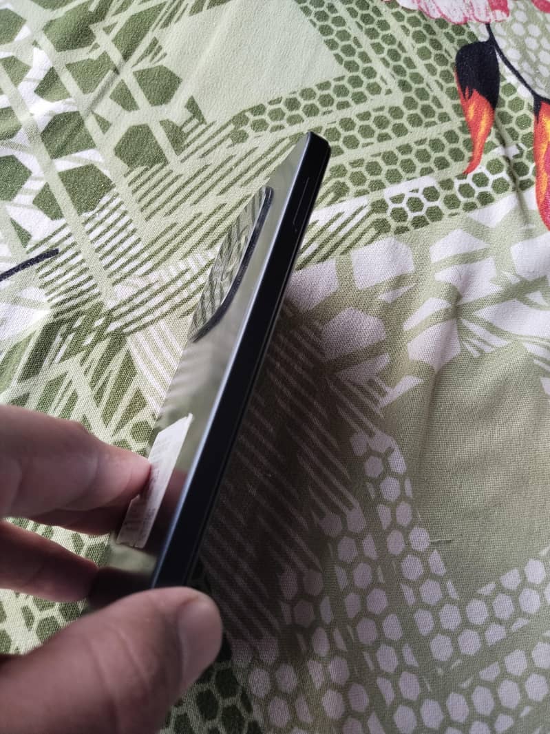 Infinix smart 8 pro in good condition with complete box 2