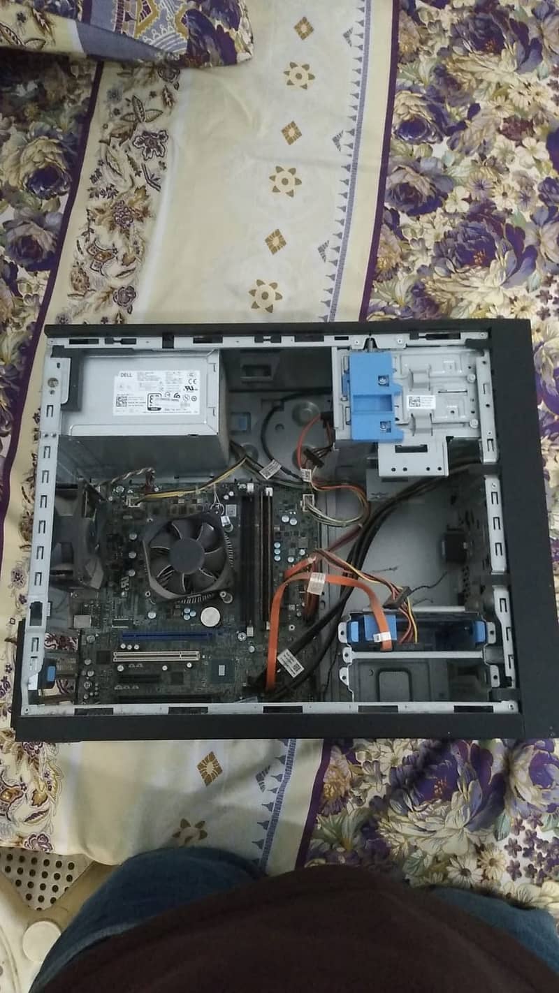 DELL TOWER CORE i5 6 Generation COMPLETE SYSTEM 10/10 CONDITION 5