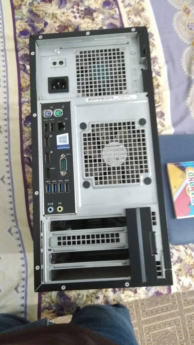 DELL TOWER CORE i5 6 Generation COMPLETE SYSTEM 10/10 CONDITION 8