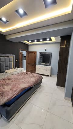 One bed luxury apartment for short stay like(3to4)hours in bahria town
