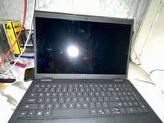 Delll latitude 3520 i5 11 gen  8/ 256gb 03016242700 whts ap