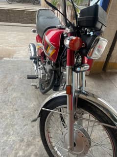 Honda 125 /model 2025 urgent for sale