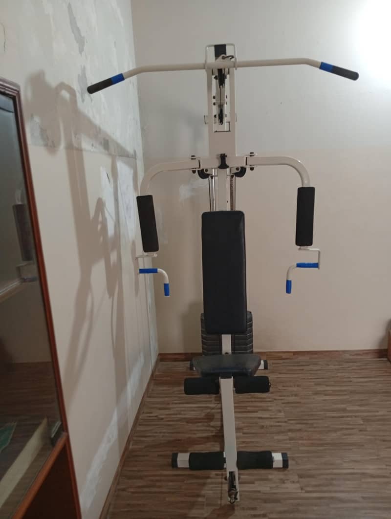 Randers multi purpose exercise machine 0