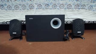Edifier speaker set