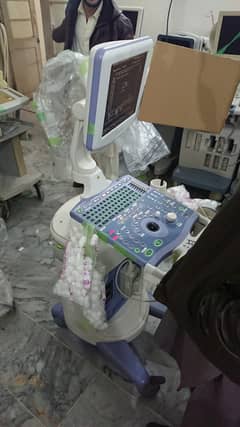Aloka prosound 6 LCD Ultrasound With Convex probe and printer