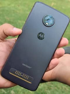 moto z4 single sim 4 gb 128 gb