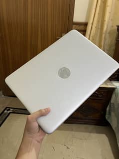 HP EliteBook 840 G3 laptop with SSD