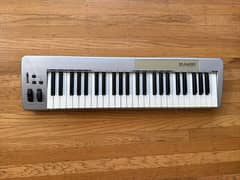  M-Audio MIDI Keyboard For Sale – Perfect for Music Production!