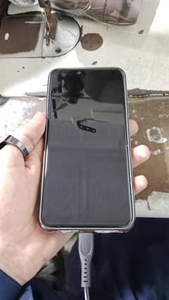 LG g8 thinq 6/128 PTA approved