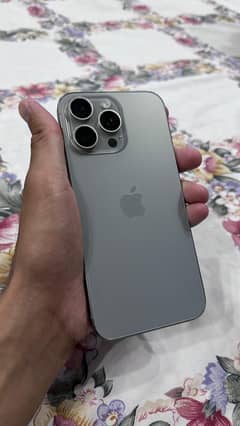 15 pro max 256 gb LLA