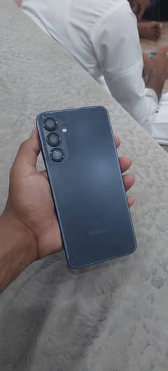 a 16 Samsung Galaxy