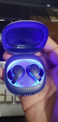 Earbuds for gaming and built-in enc and anc mode