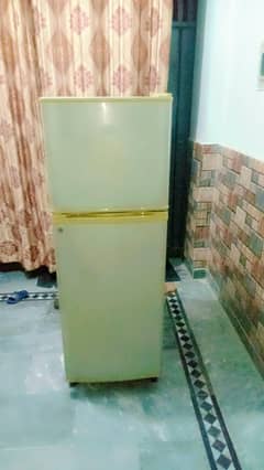Dawlance fridge for sall