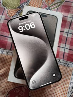 Apple 15 Pro Max 256GB Natural Titanium