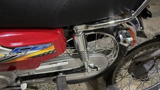 Honda 125 red clr new bike APL  total diver 720