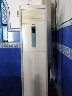 Acson Floor Standing 2 Ton (4 units) complete.