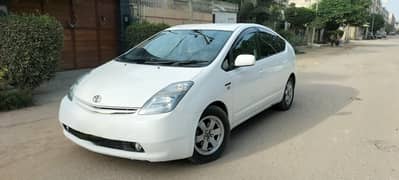 Toyota Prius 1.5 btr Mira vitz vezel aqua axio Corolla  Nissan note