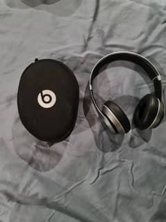 BEATS SOLO - HEADPHONES
