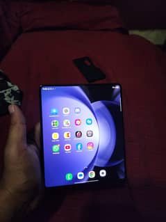 Samsung Z fold 5
