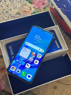 Tecno spark 30 pro transformer edition