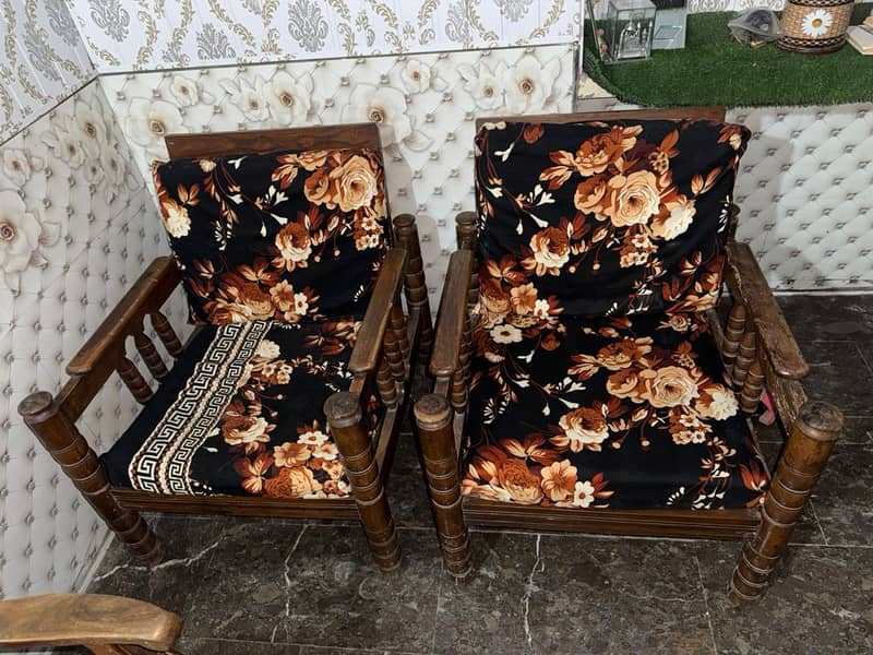 sofa set with table 1