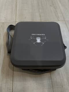 DJI Mini 4 pro Fly More Combo