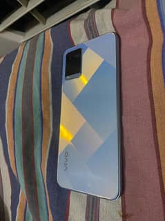 Vivo Y 21