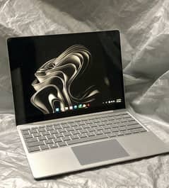 Microsoft Surface Go