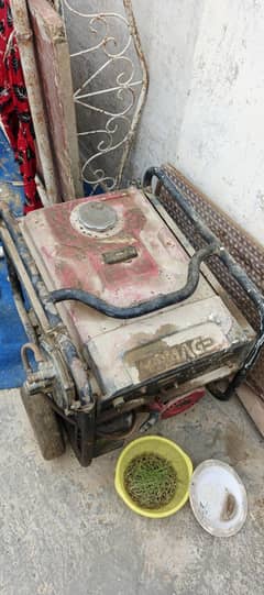 Homi generator 3.5 KV start hota hai band ho jata hai