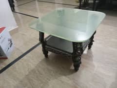 Tables (set of 3)