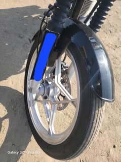 Suzuki GS 150 Se