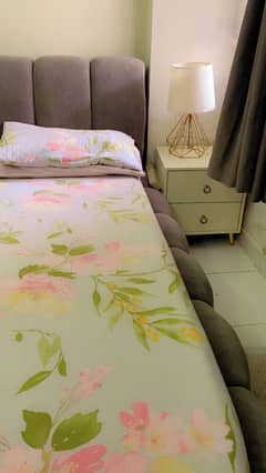 Bed set for sale