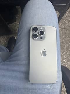 Apple iPhone 15 Pro Max