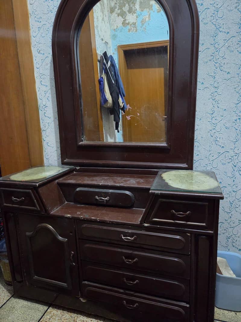 king size bed with 2 side tables and dressing table 7