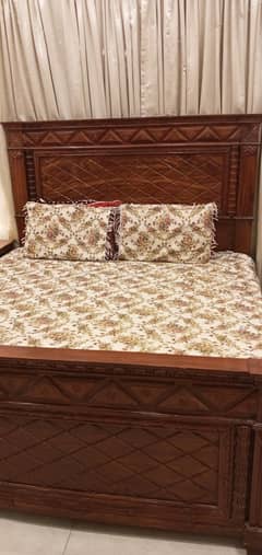 bed set urgent sale
