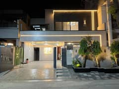 12 Marla Luxury House for Sale – Johar Town Lahore | Near Emporium
