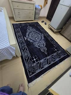 03184523804 Irani carpet for sale in reasonable price urgent sale