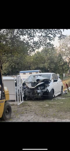 Nissan leaf 2021 model front damage