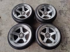 Advan